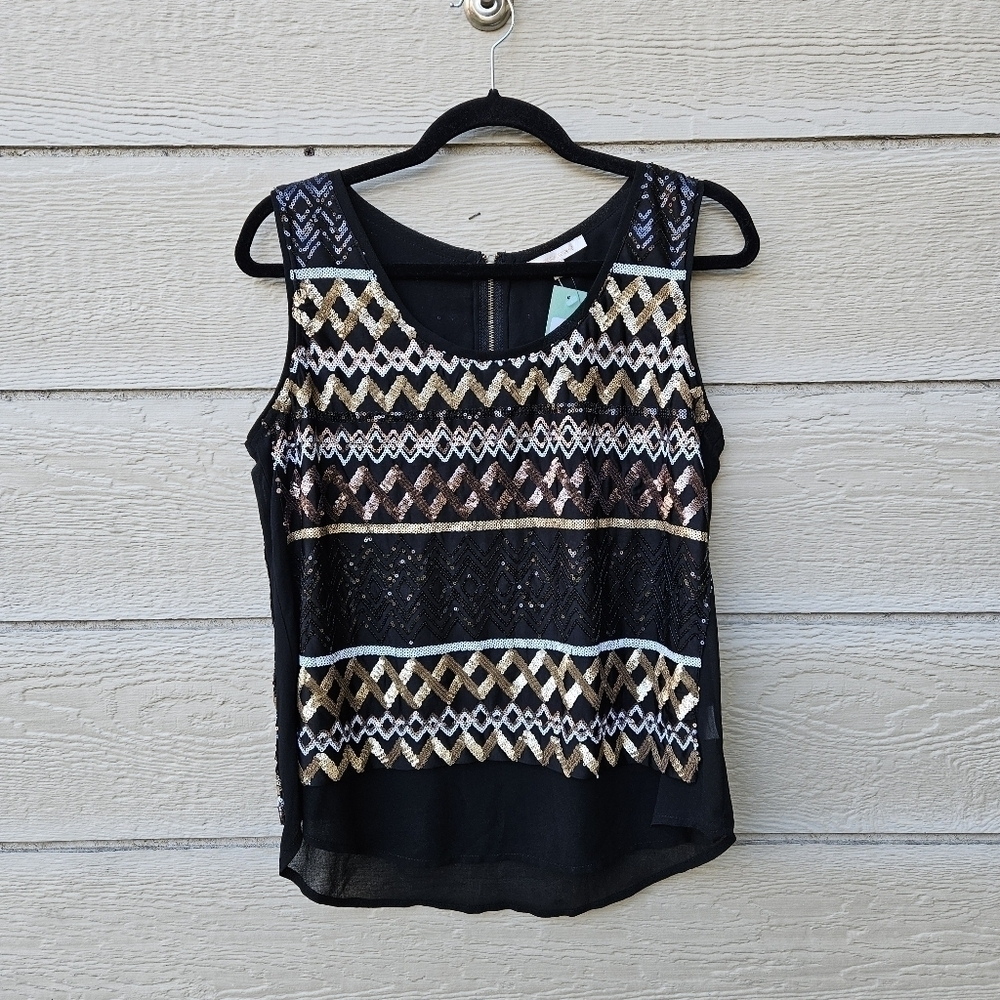 NWT Skies are Blue Kylie Graphic Sequin Blouse black size medium